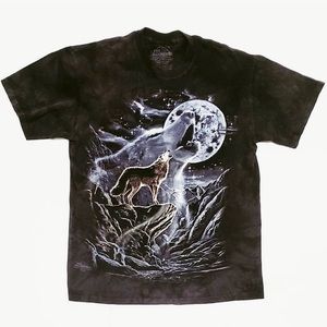 Wolf Tee